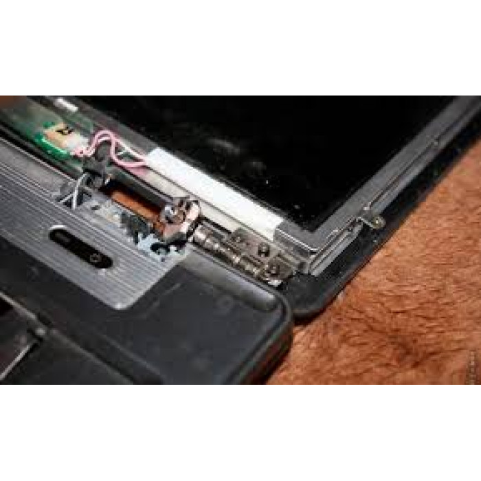 Ремонт корпуса ноутбука