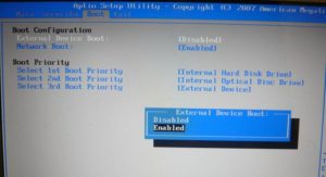 Змінити значення параметра External Device Boot на Enabled